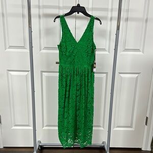 Elegant Green Lace Dress